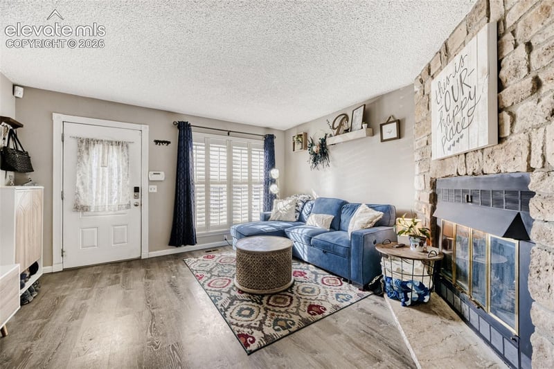 4231 Charleston Dr, Colorado Springs, CO 80916