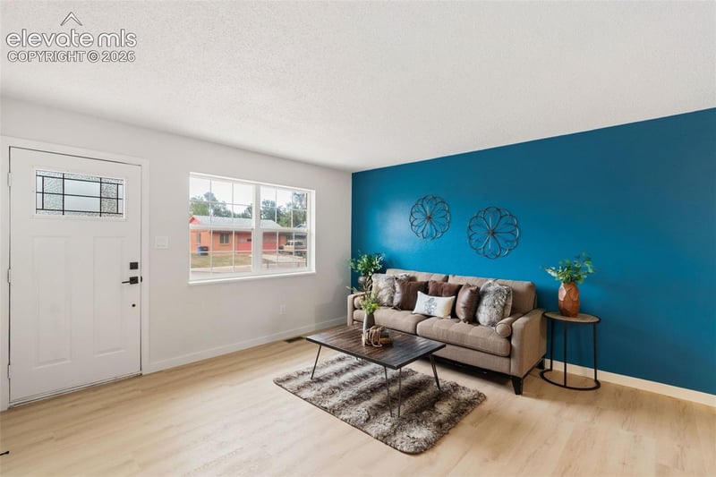 424 Rosewood Dr, Fountain, CO 80817
