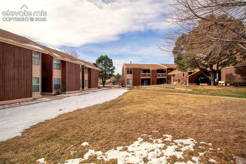 4245 N Carefree Cir #B, Colorado Springs, CO 80917