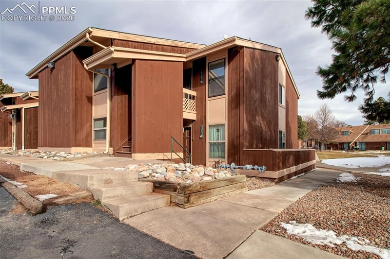 4245 N Carefree Cir #B, Colorado Springs, CO 80917