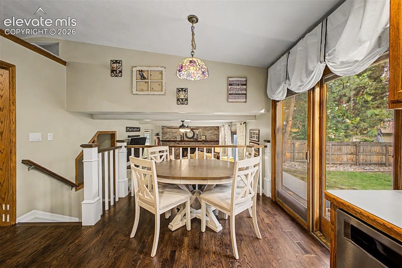 425 Grey Eagle Dr, Colorado Springs, CO 80919