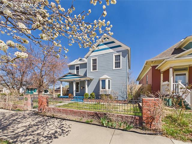 425 W Pitkin Ave, Pueblo, CO 81004