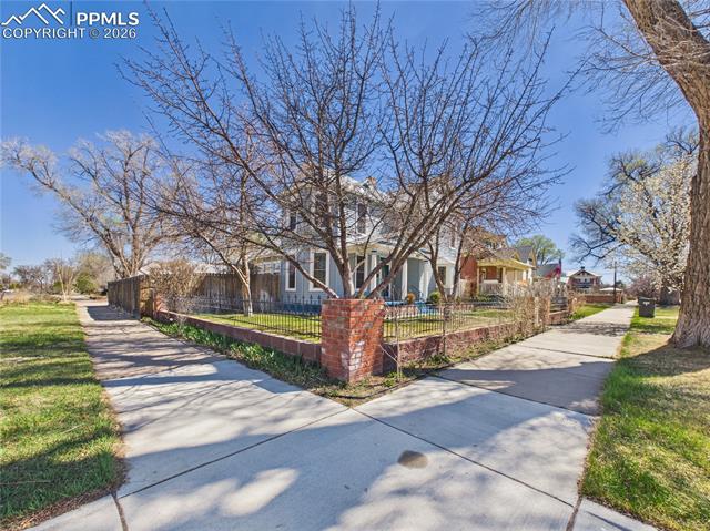 425 W Pitkin Ave, Pueblo, CO 81004