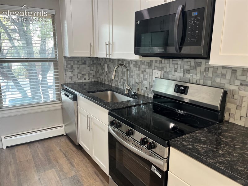 4275 N Carefree Cir #B, Colorado Springs, CO 80917