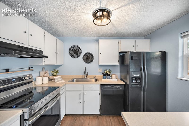 4302 N Delighted Cir, Colorado Springs, CO 80917