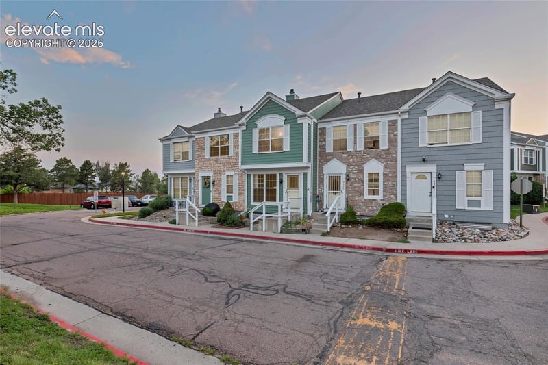 4353 Charleston Dr, Colorado Springs, CO 80916