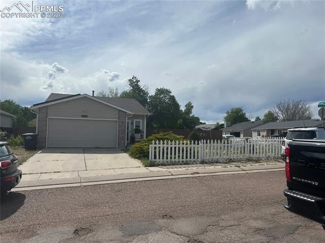 4410 Hennings Dr, Colorado Springs, CO 80911