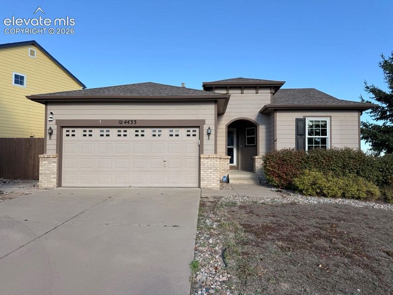 4433 Crow Creek Dr, Colorado Springs, CO 80922