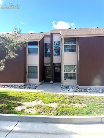 4441 N Carefree Cir, Colorado Springs, CO 80917