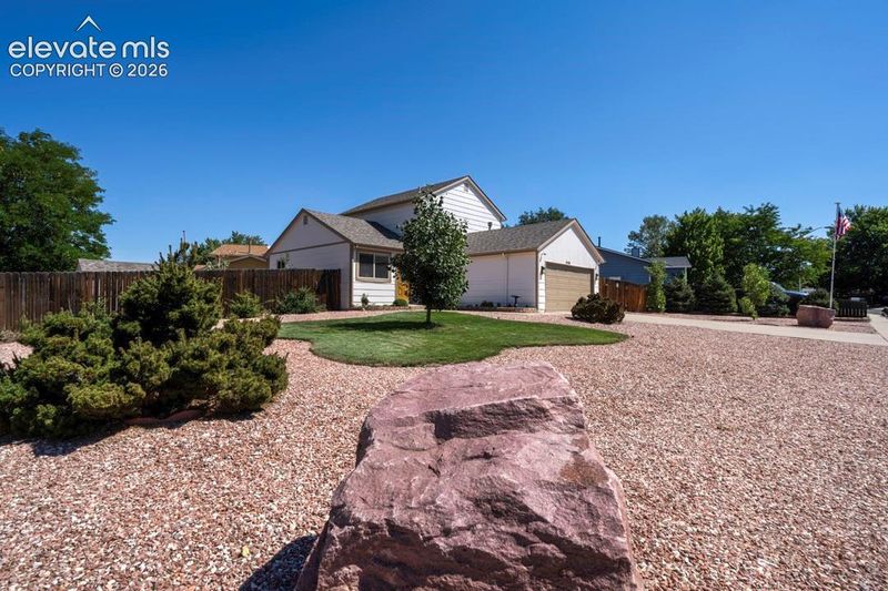 4510 Hollyridge Dr, Colorado Springs, CO 80916