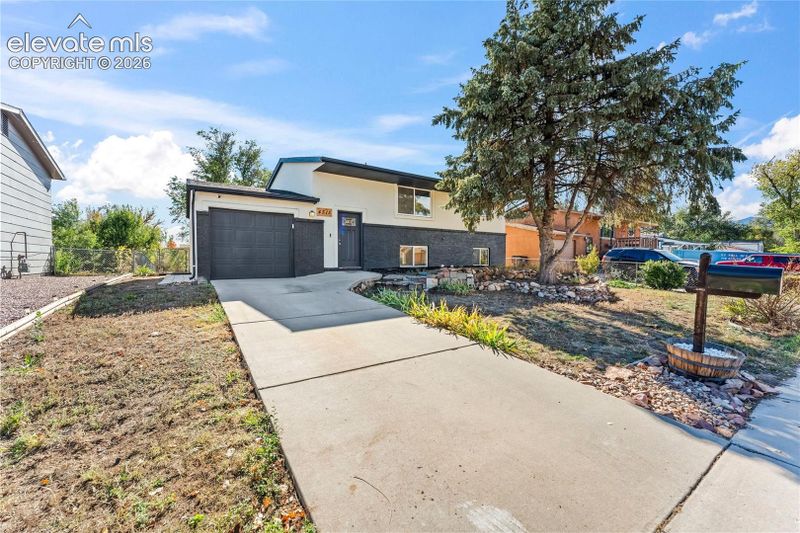 4515 London Ln, Colorado Springs, CO 80916