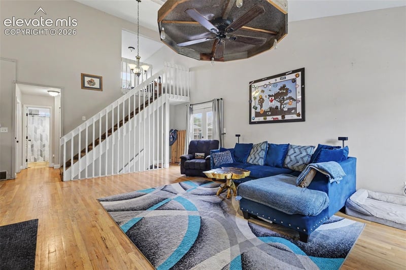 4520 Hollyridge Dr, Colorado Springs, CO 80916