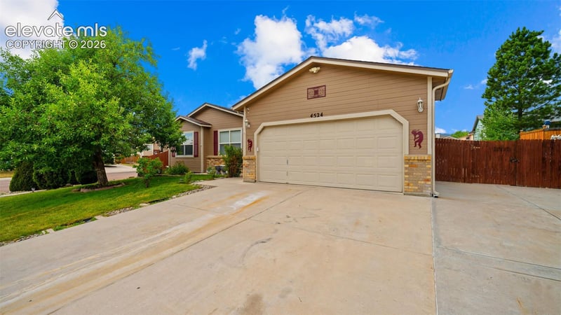 4524 Villager Dr, Colorado Springs, CO 80911
