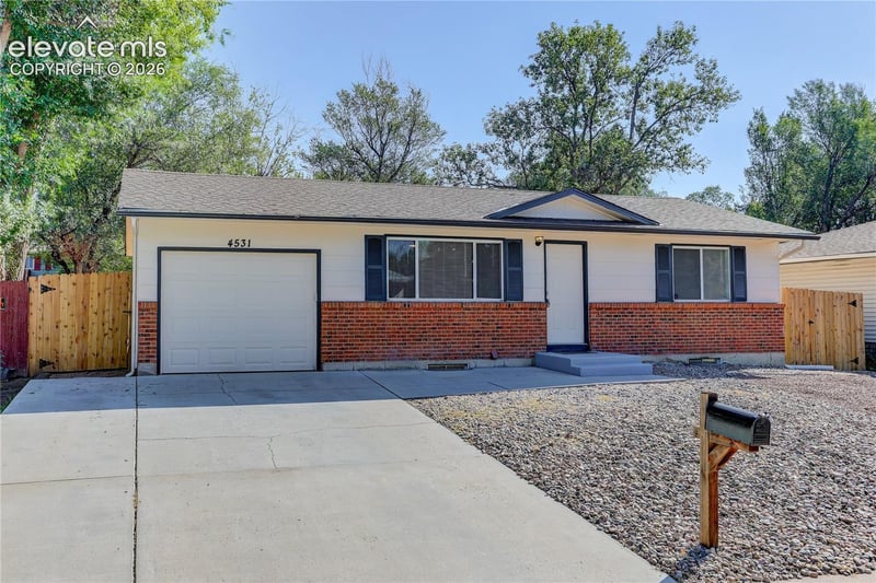 4531 La Cresta Dr, Colorado Springs, CO 80918