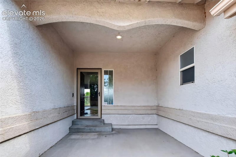 4550 Star Ridge Dr, Colorado Springs, CO 80916