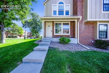 457 Rolling Hills Dr, Colorado Springs, CO 80919