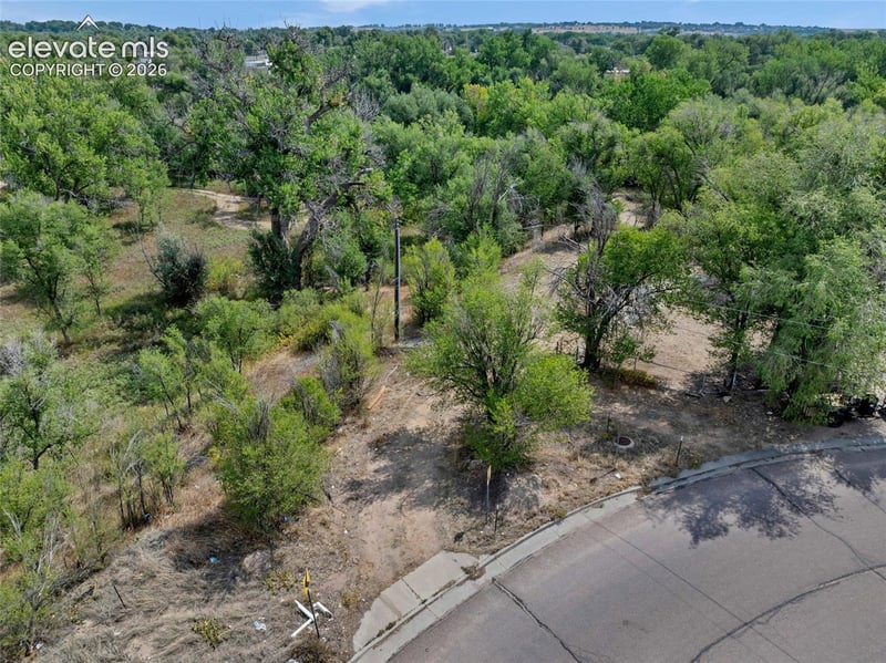 460 Crest Dr, Fountain, CO 80817