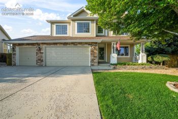 460 High Plains St, Castle Rock, CO 80104