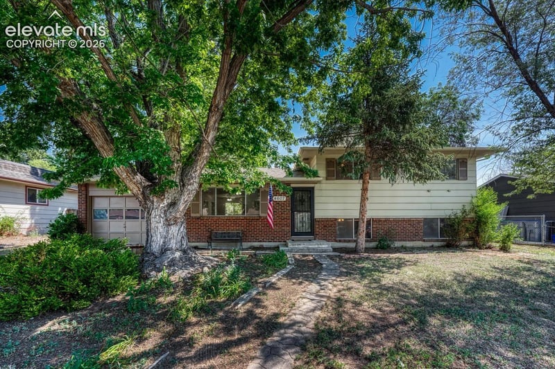 4607 Bella Dr, Colorado Springs, CO 80918