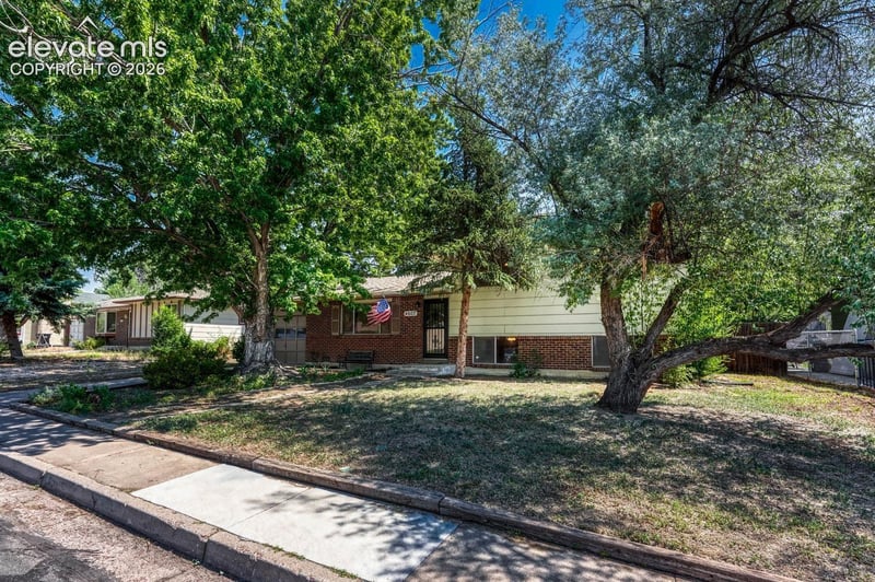 4607 Bella Dr, Colorado Springs, CO 80918