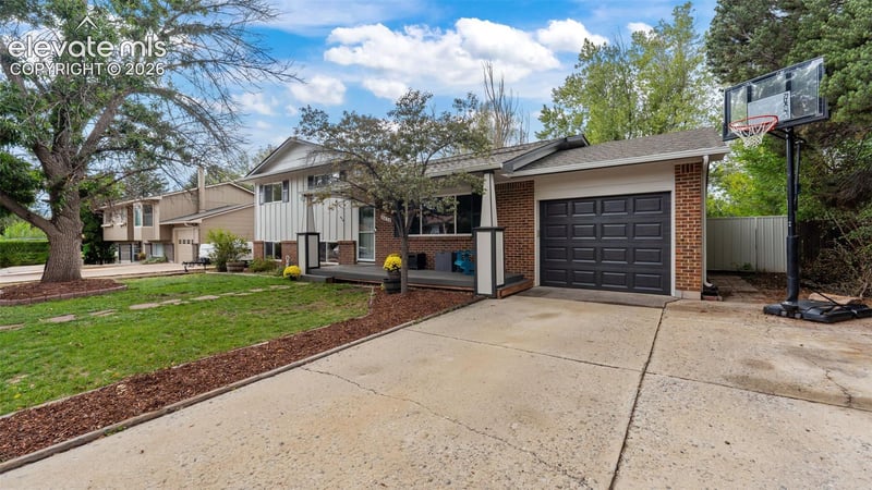4634 Bella Dr, Colorado Springs, CO 80918
