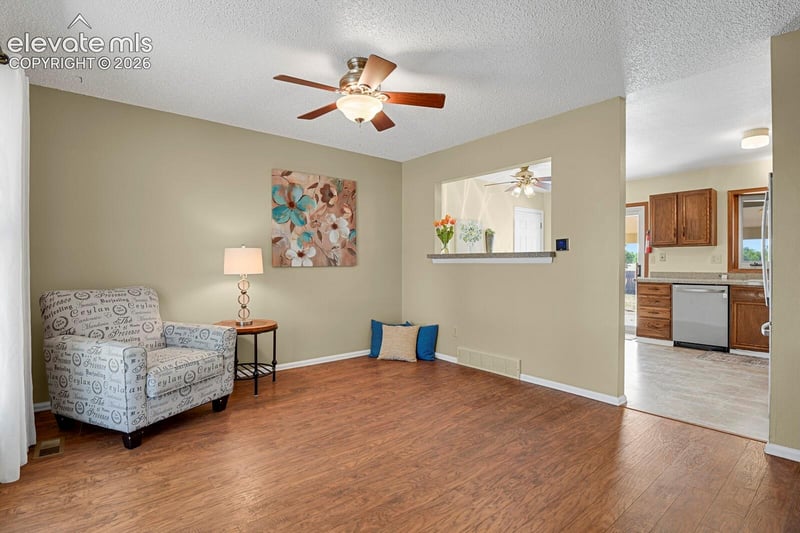 4641 Newton Dr, Colorado Springs, CO 80916