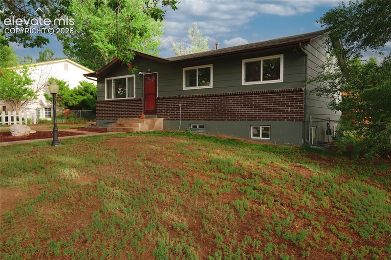 4737 N Splendid Cir, Colorado Springs, CO 80917