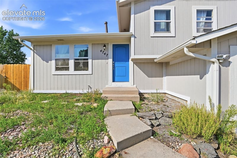 4747 Hackamore Dr, Colorado Springs, CO 80918
