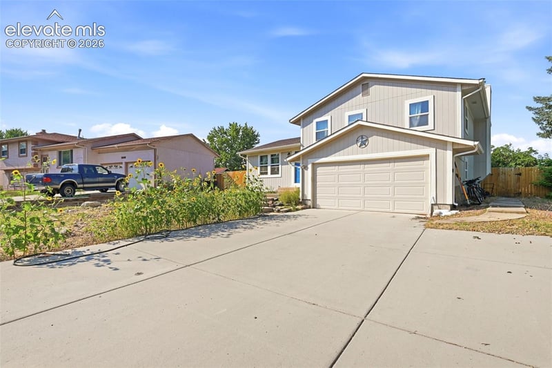 4747 Hackamore Dr, Colorado Springs, CO 80918