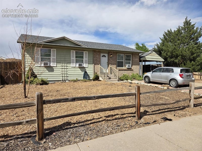 4885 Hunters Run NA, Colorado Springs, CO 80911