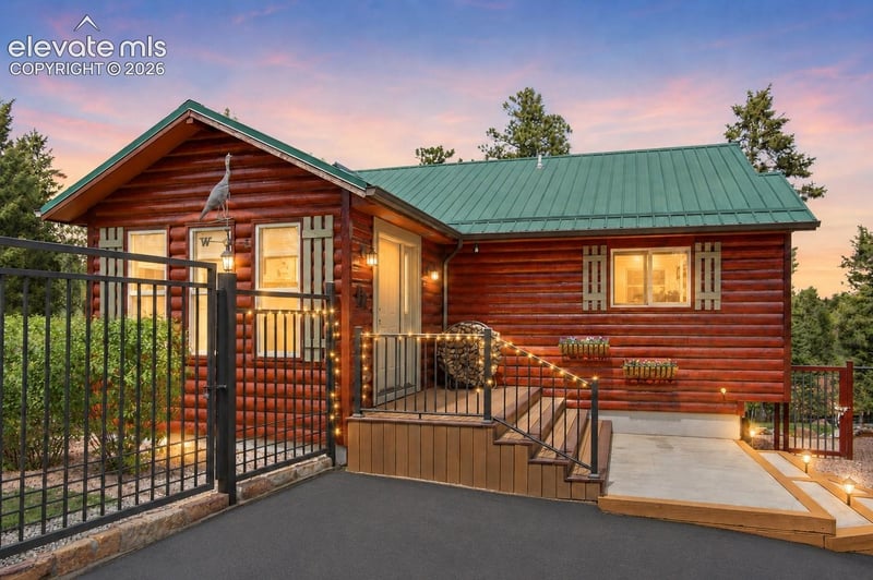 494 Lost Lake Dr, Divide, CO 80814