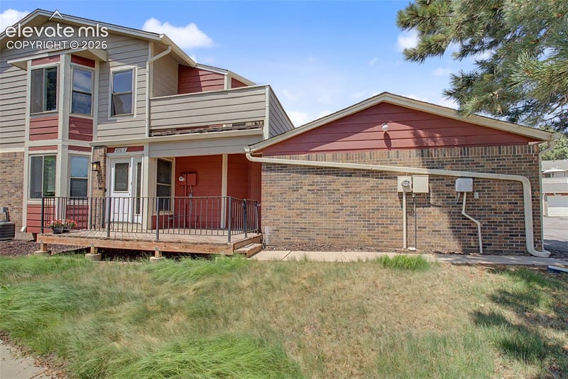 496 W Rockrimmon Blvd #F, Colorado Springs, CO 80919