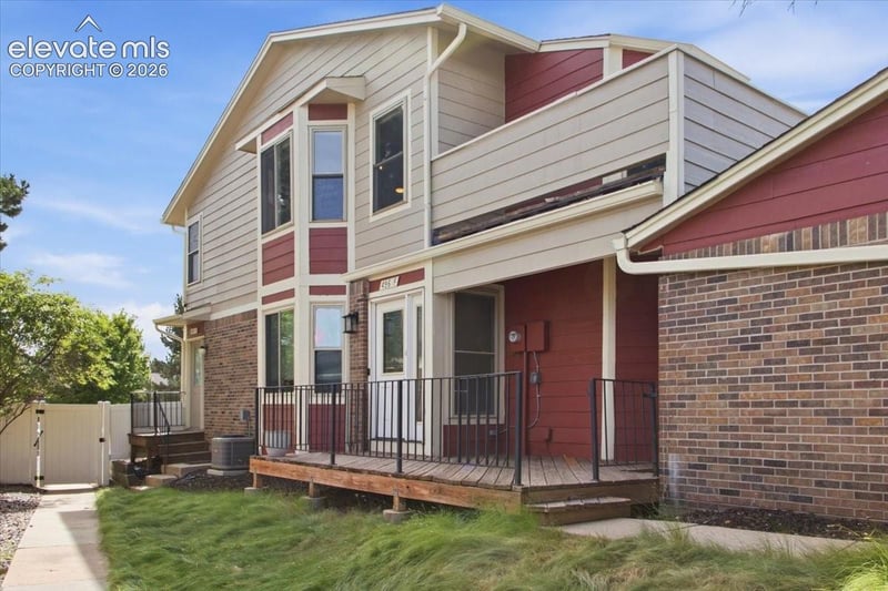 496 W Rockrimmon Blvd #F, Colorado Springs, CO 80919