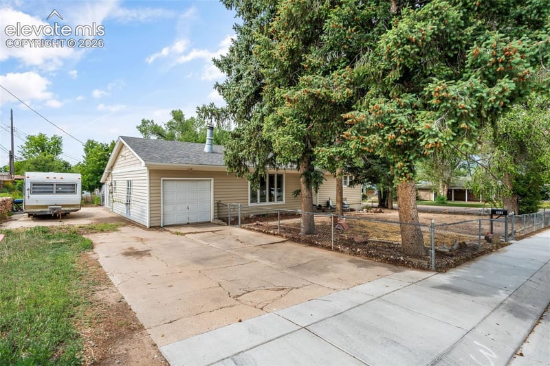 501 Birch Dr, Colorado Springs, CO 80911