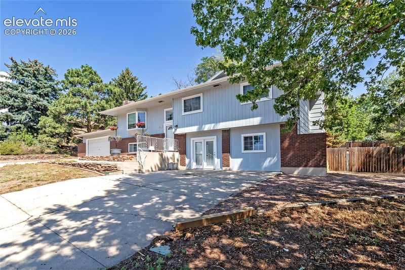 5012 Alteza Dr, Colorado Springs, CO 80917