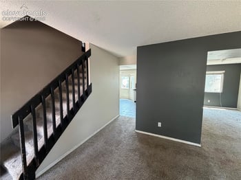 5015 Old Fountain Blvd, Colorado Springs, CO 80916