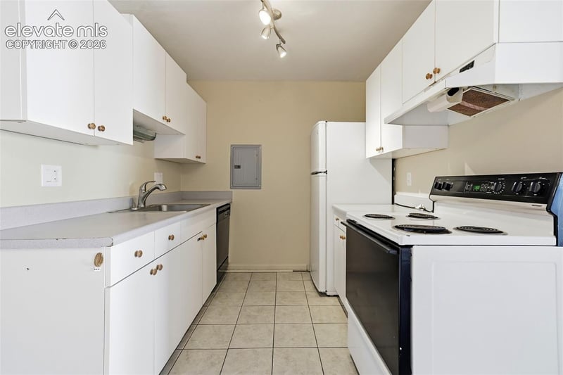 5030 El Camino Dr #11, Colorado Springs, CO 80918
