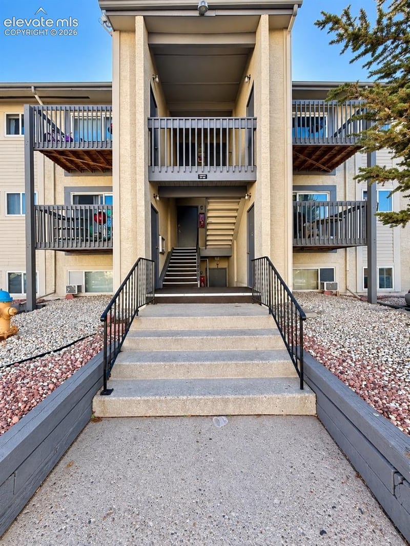 5038 El Camino Dr #60, Colorado Springs, CO 80918