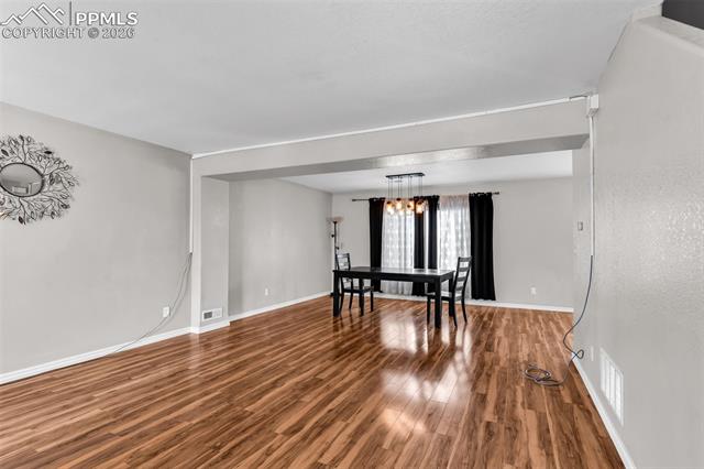 5043 Thrush Dr, Pueblo, CO 81008