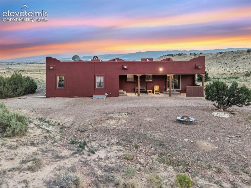 507 Van Egmond Dr, Penrose, CO 81240