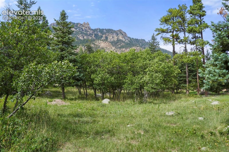 5085 Broadlake Vw, Colorado Springs, CO 80906