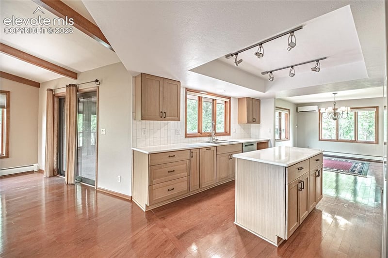 5145 Golden Hills Ct, Colorado Springs, CO 80919