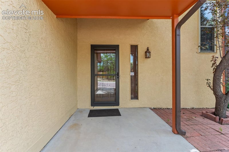 5171 Solar Ridge Dr, Colorado Springs, CO 80917
