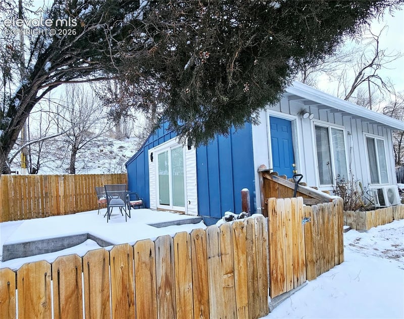 519 N Chestnut St, Colorado Springs, CO 80905
