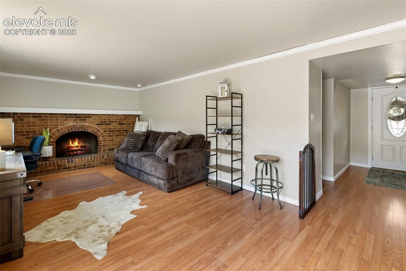 5221 Smokehouse Ln, Colorado Springs, CO 80917