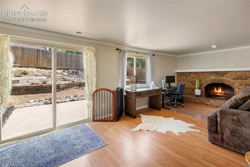 5221 Smokehouse Ln, Colorado Springs, CO 80917