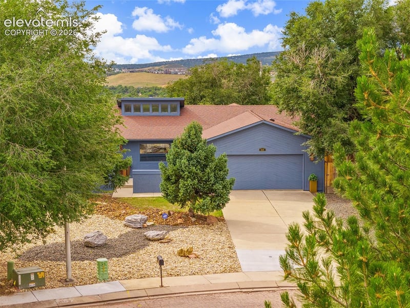 525 Mesa Vista Ct, Colorado Springs, CO 80904