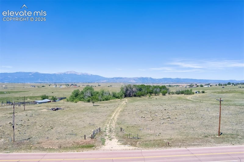 5250 Meridian Rd, Colorado Springs, CO 80831