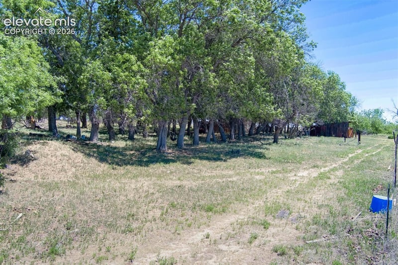 5250 Meridian Rd, Colorado Springs, CO 80831