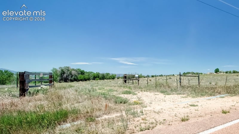 5250 Meridian Rd, Colorado Springs, CO 80831